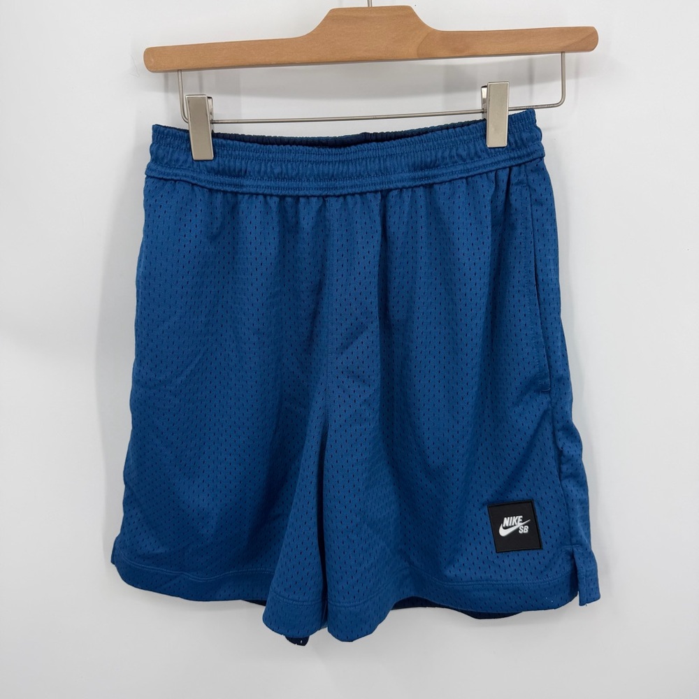 NIKE men's sb reversible basketball and skate mesh shorts in blue fn2593 XS